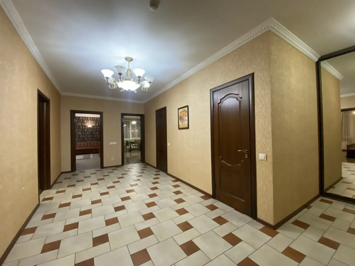 Фото Зняти 3 кімнатну квартиру, Голосіївський пров.  Київ в довгострокову оренду, ціна: 86000 грн, код 4143