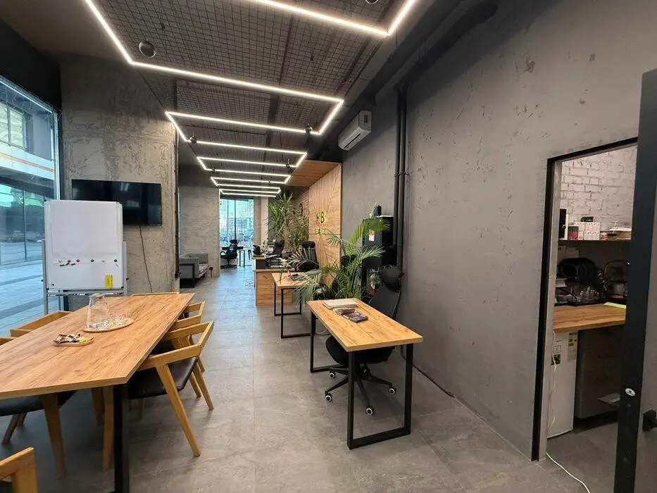 Фото Rent an office, Dniprovska Embarkment 3 Kyiv for long-term rent, price: 154000 грн, code 4148