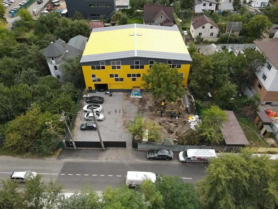 Фото Арендовать офис, Садовая ул.  Киев в долгосрочную аренду, цена: 126420 грн, код 4152