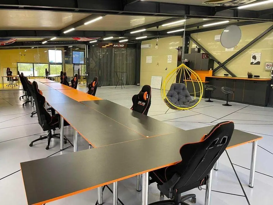 Фото Арендовать офис, Садовая ул.  Киев в долгосрочную аренду, цена: 126420 грн, код 4152