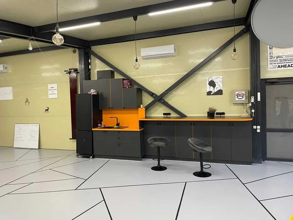 Фото Арендовать офис, Садовая ул.  Киев в долгосрочную аренду, цена: 126420 грн, код 4152