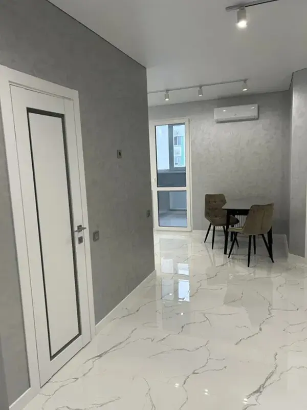 Фото Selling a 1-room apartment, 46 sq.m., Kharkivske Road 190 Kyiv, price: 105000 $, code 4154