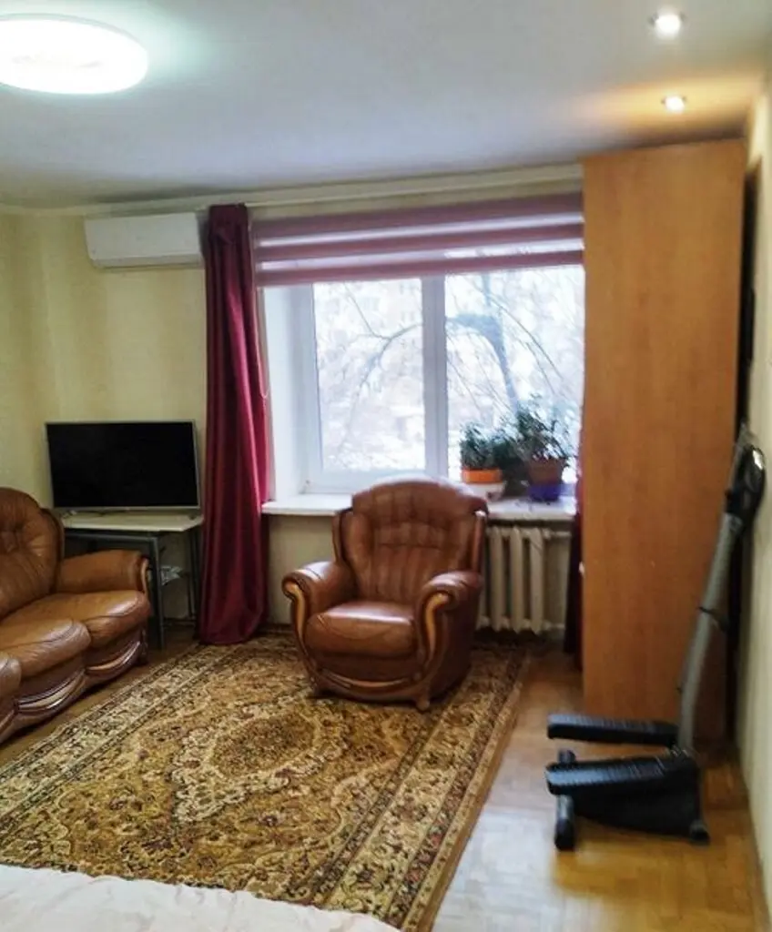 Фото Selling a 1-room apartment, 42 sq.m., Anny Akhmatovoi Street 7/15 Kyiv, price: 70000 $, code 4156