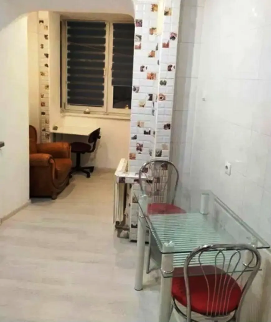 Фото Selling a 1-room apartment, 42 sq.m., Anny Akhmatovoi Street 7/15 Kyiv, price: 70000 $, code 4156