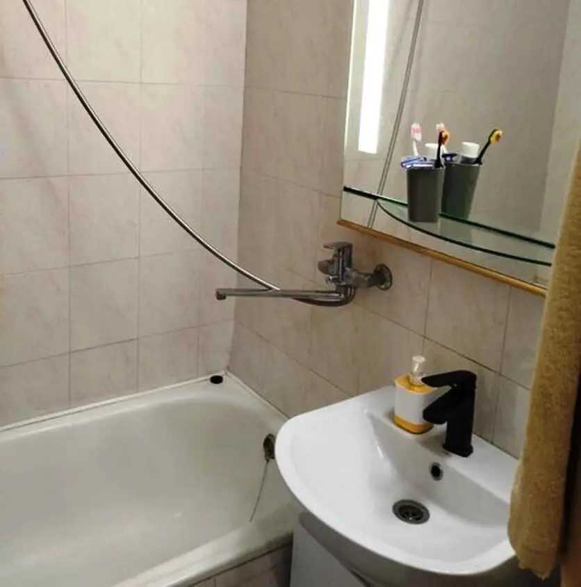 Фото Selling a 1-room apartment, 42 sq.m., Anny Akhmatovoi Street 7/15 Kyiv, price: 70000 $, code 4156