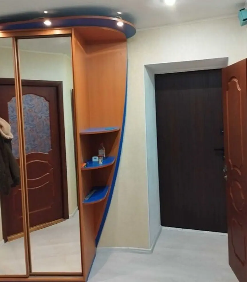 Фото Selling a 1-room apartment, 42 sq.m., Anny Akhmatovoi Street 7/15 Kyiv, price: 70000 $, code 4156