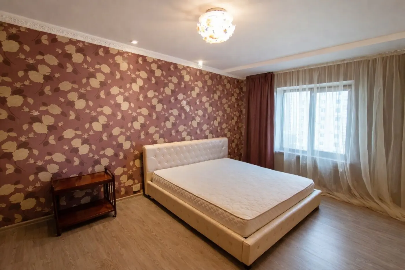 Фото Selling a 2-room apartment, 69 sq.m., Petra Hryhorenka Avenue 1 Kyiv, price: 83000 $, code 4159