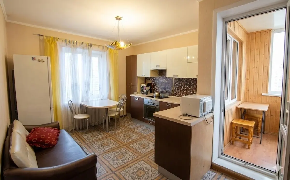 Фото Selling a 2-room apartment, 69 sq.m., Petra Hryhorenka Avenue 1 Kyiv, price: 83000 $, code 4159