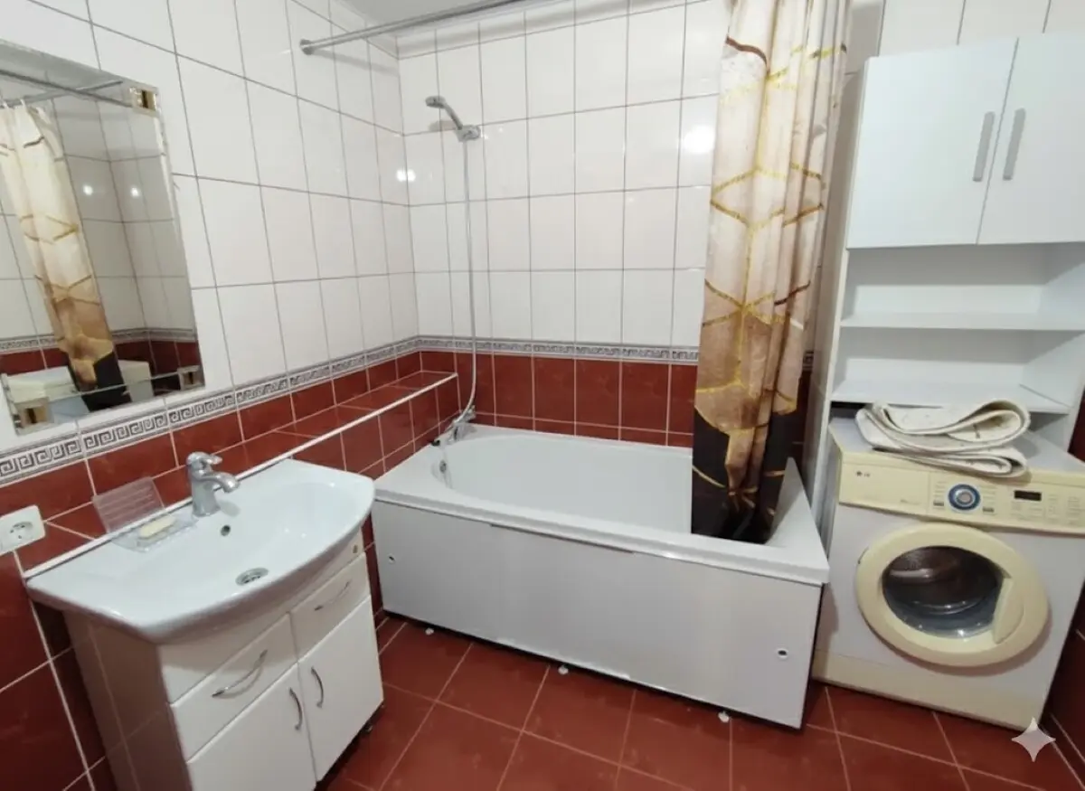 Фото Selling a 2-room apartment, 69 sq.m., Petra Hryhorenka Avenue 1 Kyiv, price: 83000 $, code 4159