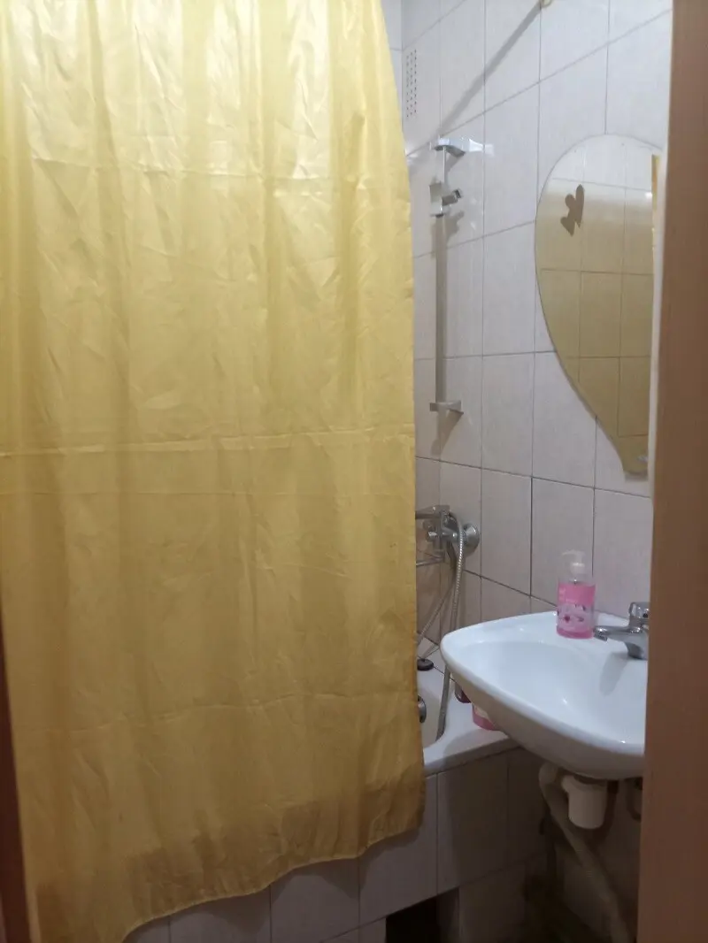 Фото Зняти 1 кімнатну квартиру, Анни Ахматової вул. 31 Київ в довгострокову оренду, ціна: 11000 грн, код 4161