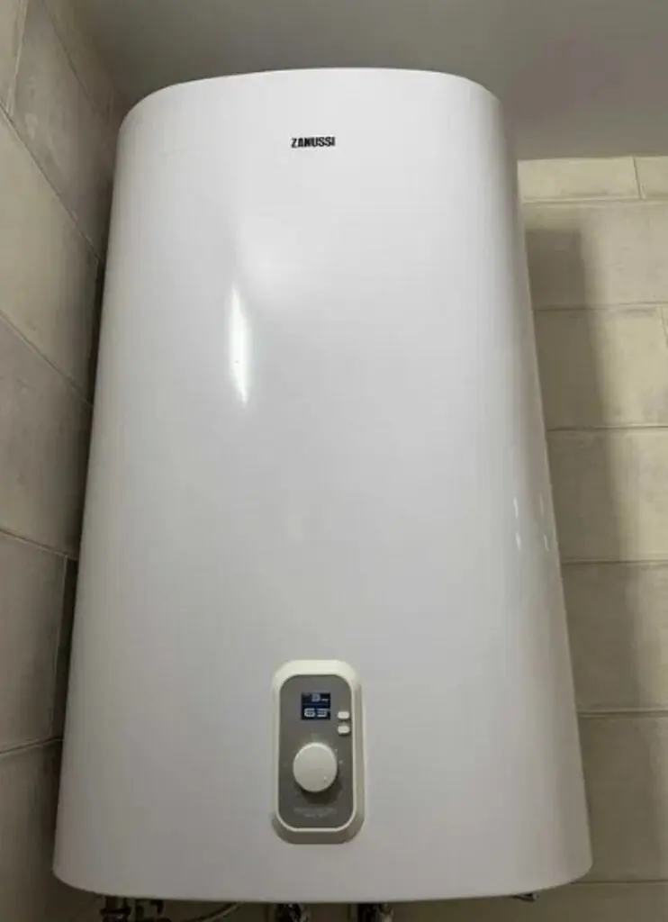 Фото Selling a 1-room apartment, 70 sq.m., Oleksandra Myshuhy Street 2 Kyiv, price: 120000 $, code 4164