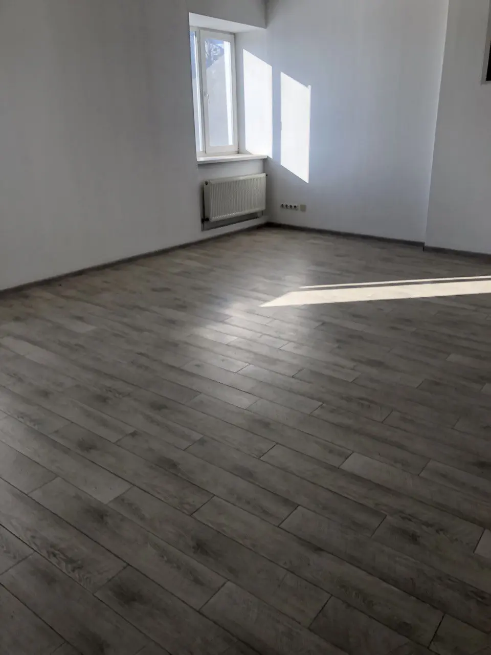 Фото Орендувати офіс, Пирогівський Шлях вул. (Червонопрапорна) 34 Київ в довгострокову оренду, ціна: 150 UAH, код 4166