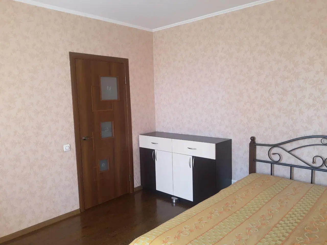 Фото Продаю 3-комнатную квартиру, 75.5 кв. м, Ларисы Руденко ул. 3а Киев, цена: 90000 $, код 4182