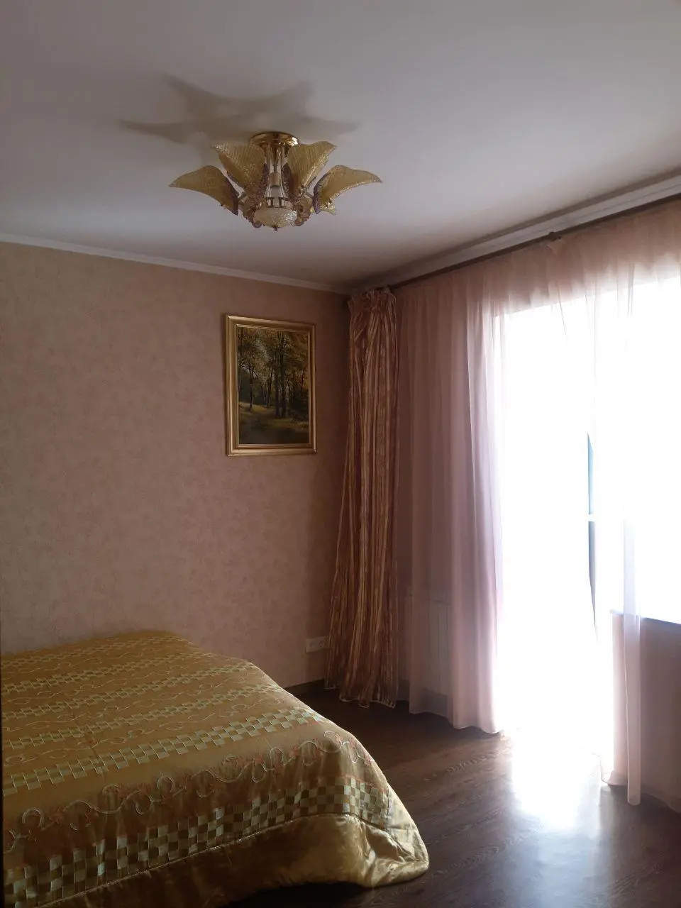 Фото Продаю 3-комнатную квартиру, 75.5 кв. м, Ларисы Руденко ул. 3а Киев, цена: 90000 $, код 4182