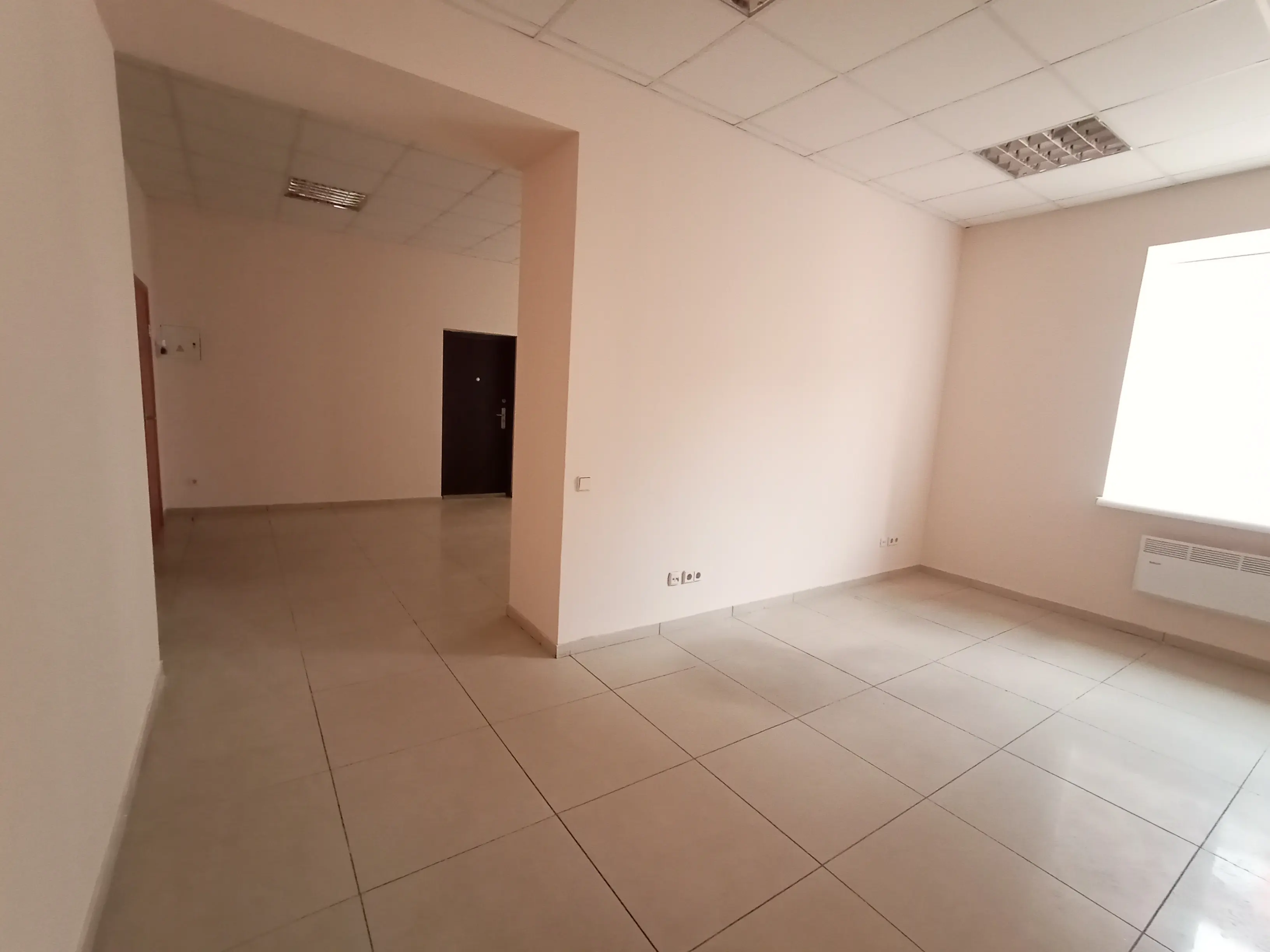 Фото Арендовать офис, Академика Туполева ул.  Киев в долгосрочную аренду, цена: 200 UAH, код 4185