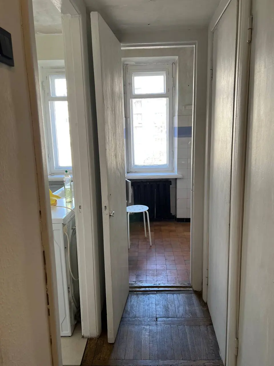 Фото Rent a 1-room apartment, Lesi Ukrainky Boulevard 24 Kyiv for long-term rent, price: 14000 UAH, code 4196