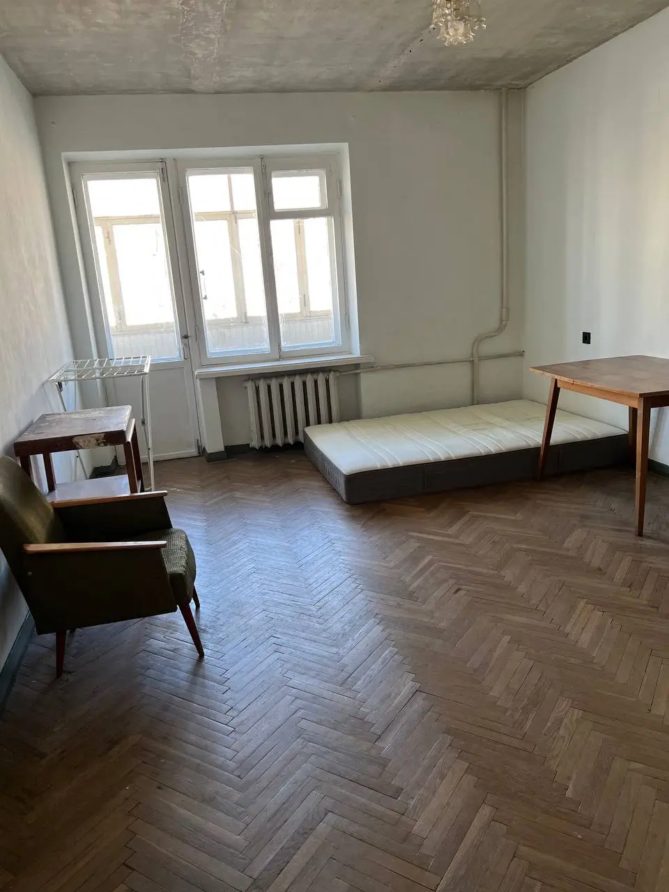 Фото Rent a 1-room apartment, Lesi Ukrainky Boulevard 24 Kyiv for long-term rent, price: 14000 UAH, code 4196