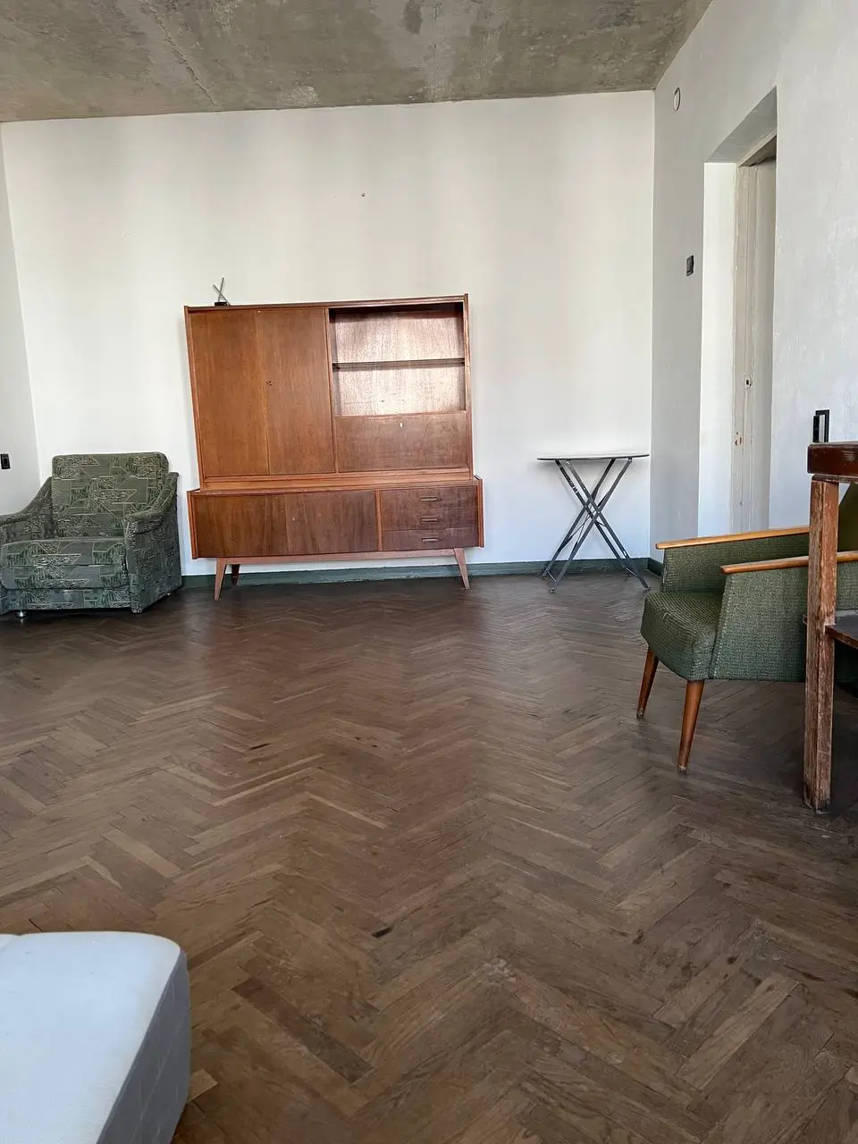 Фото Rent a 1-room apartment, Lesi Ukrainky Boulevard 24 Kyiv for long-term rent, price: 14000 UAH, code 4196