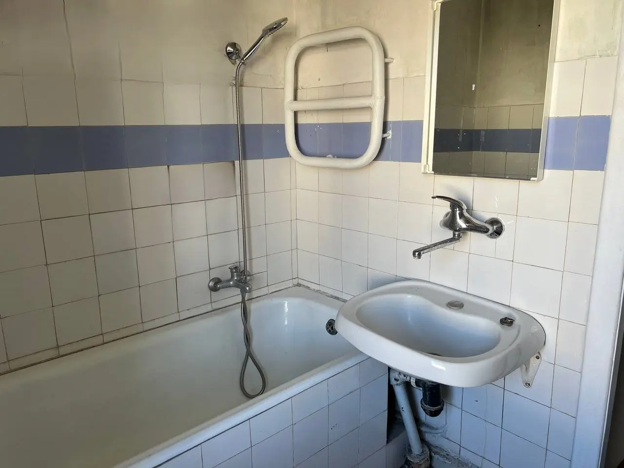 Фото Зняти 1 кімнатну квартиру, Київ в довгострокову оренду, ціна: 14000 UAH, код 4197