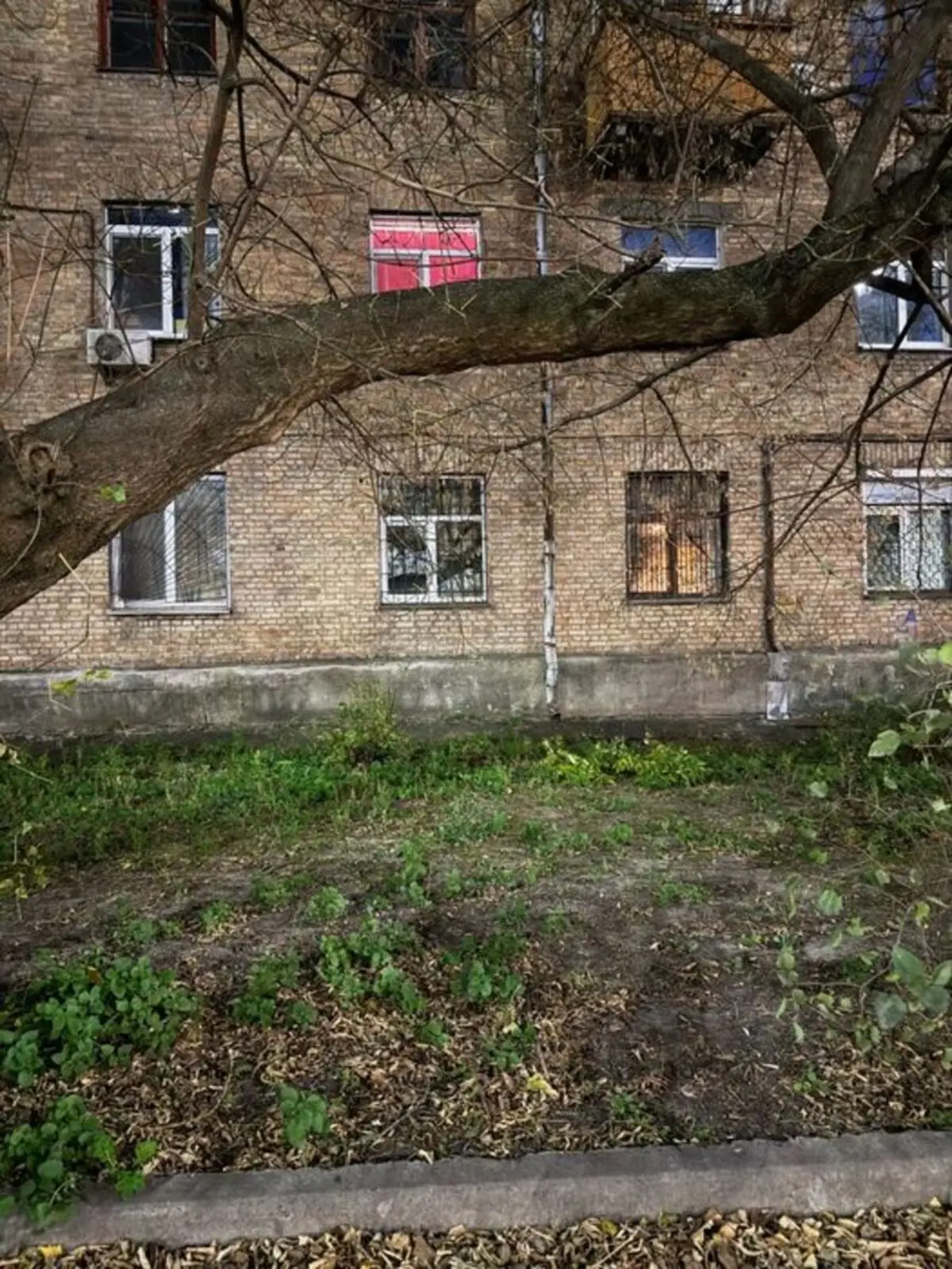 Фото Продаю 2 кімнатну квартиру, 52 кв. м, Генерала Алмазова вул. (Кутузова) 1 Київ, ціна: 91000 $, код 4199