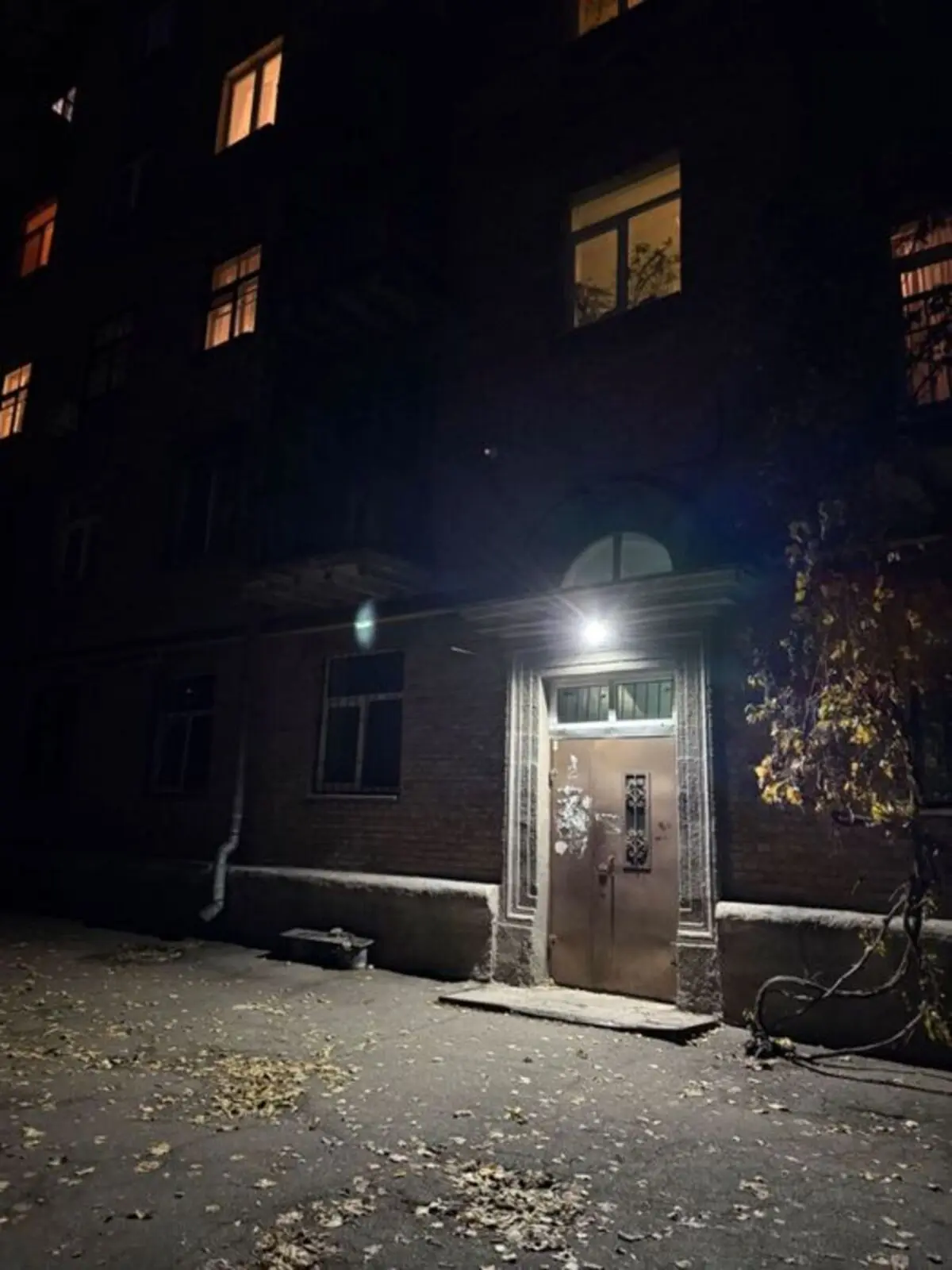 Фото Продаю 2 кімнатну квартиру, 52 кв. м, Генерала Алмазова вул. (Кутузова) 1 Київ, ціна: 91000 $, код 4199