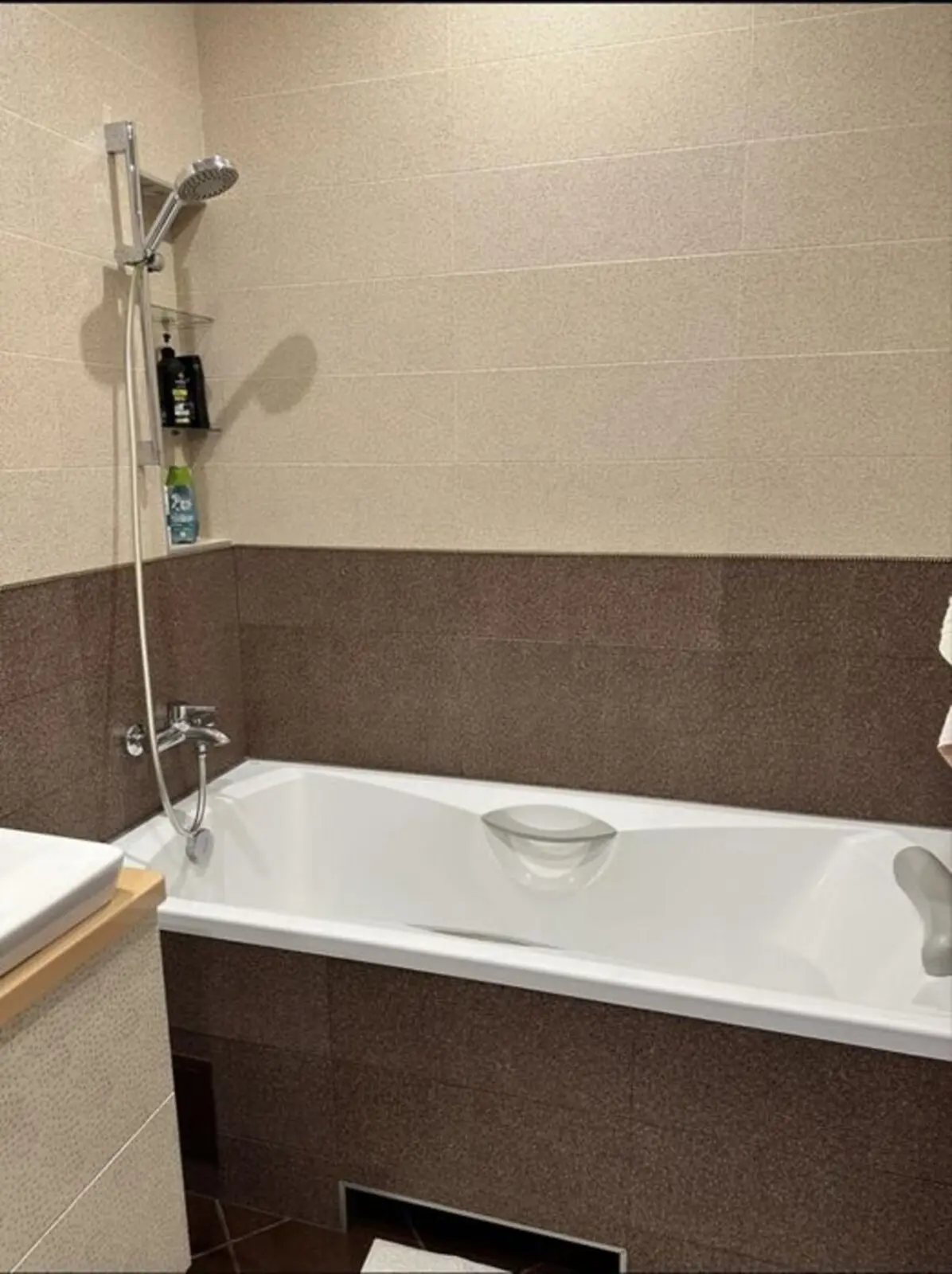 Фото Selling a 1-room apartment, 49 sq.m., Olevska Street 5 Kyiv, price: 80000 $, code 4200