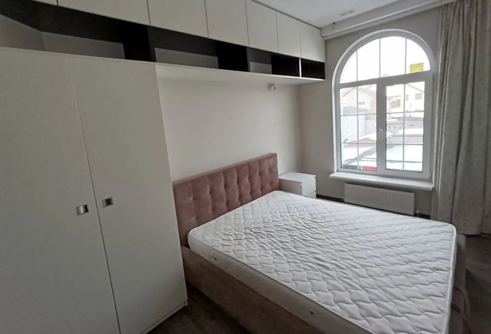 Фото Selling a 2-room apartment, 63 sq.m., Dmytra Lutsenka Street (Yuriia Smolycha Street)  Kyiv, price: 143000 $, code 4204