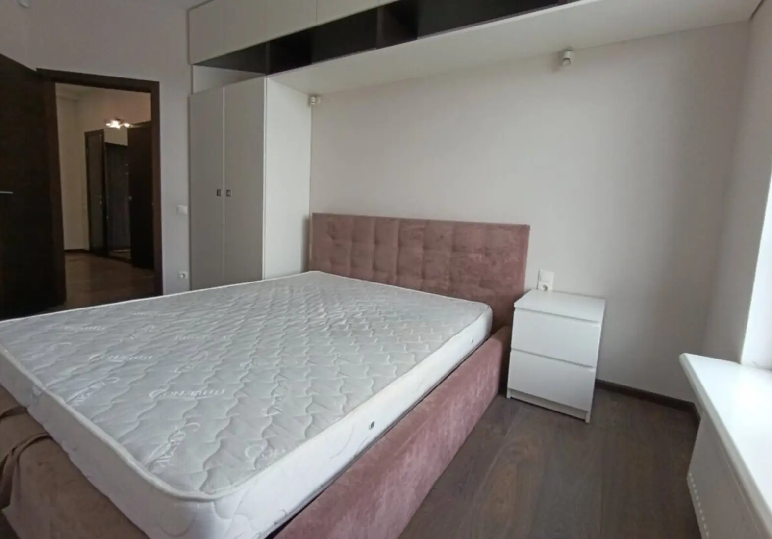 Фото Selling a 2-room apartment, 63 sq.m., Dmytra Lutsenka Street (Yuriia Smolycha Street)  Kyiv, price: 143000 $, code 4204