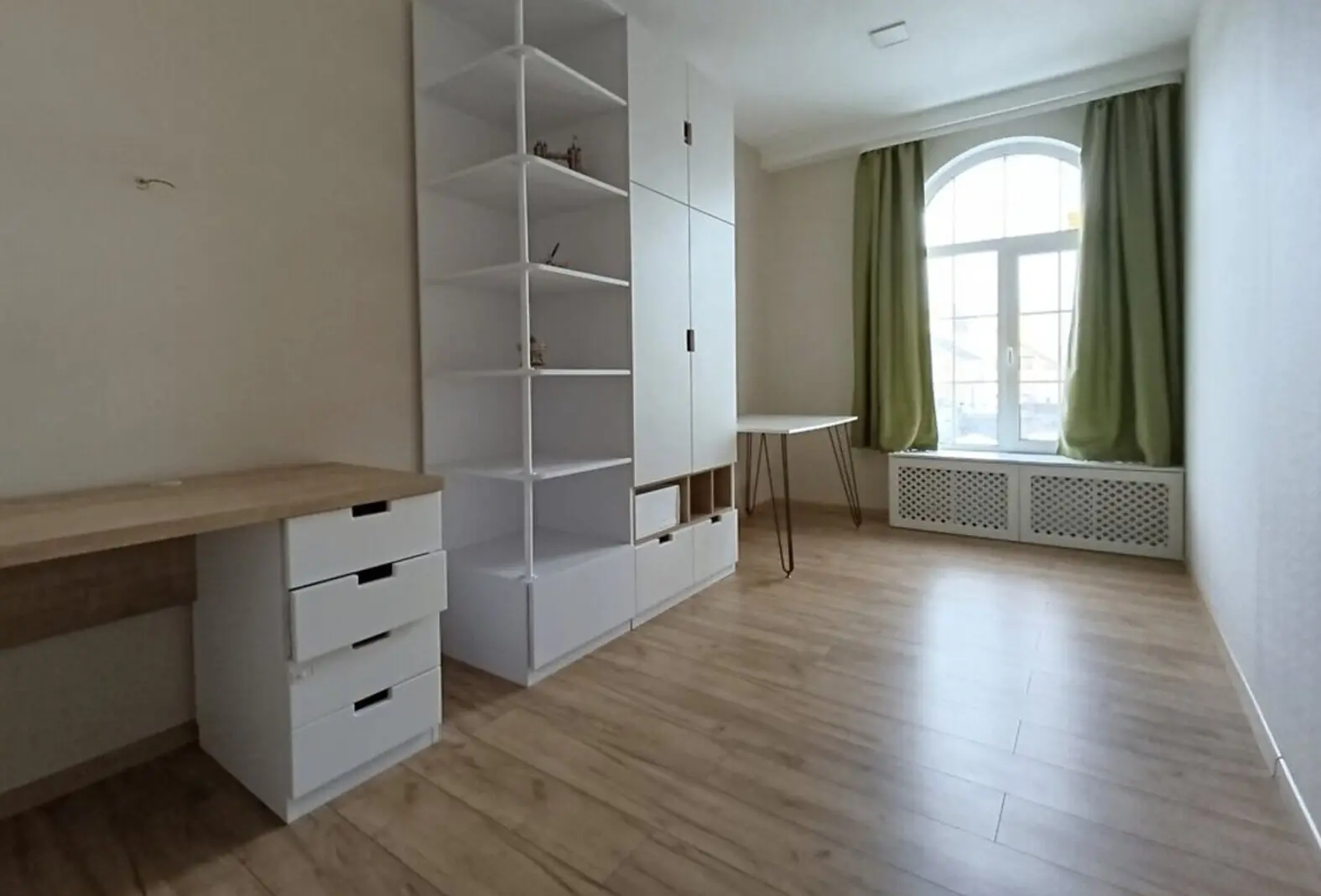 Фото Selling a 2-room apartment, 63 sq.m., Dmytra Lutsenka Street (Yuriia Smolycha Street)  Kyiv, price: 143000 $, code 4204