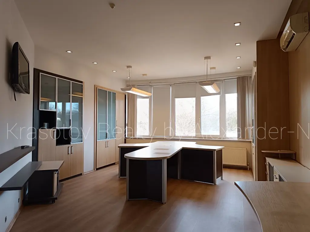 Фото Орендувати офіс, Шевченка просп. 4б Одеса в довгострокову оренду, ціна: 550 $, код 4206