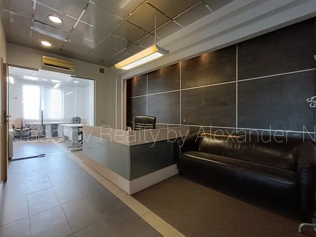 Фото Орендувати офіс, Шевченка просп. 4б Одеса в довгострокову оренду, ціна: 550 $, код 4206