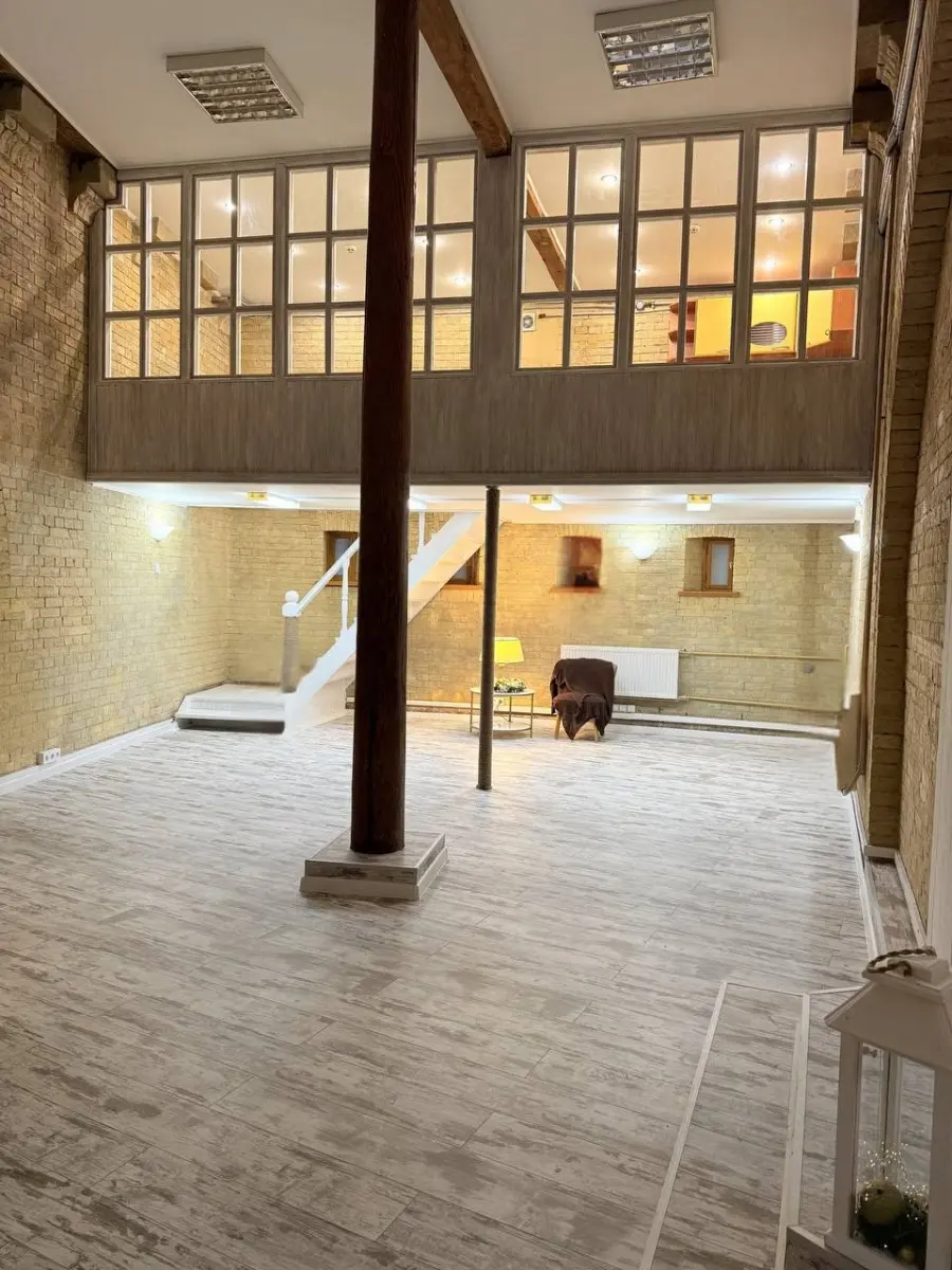 Фото Орендувати офіс, Рибальська вул.  Київ в довгострокову оренду, ціна: 500 UAH, код 4213