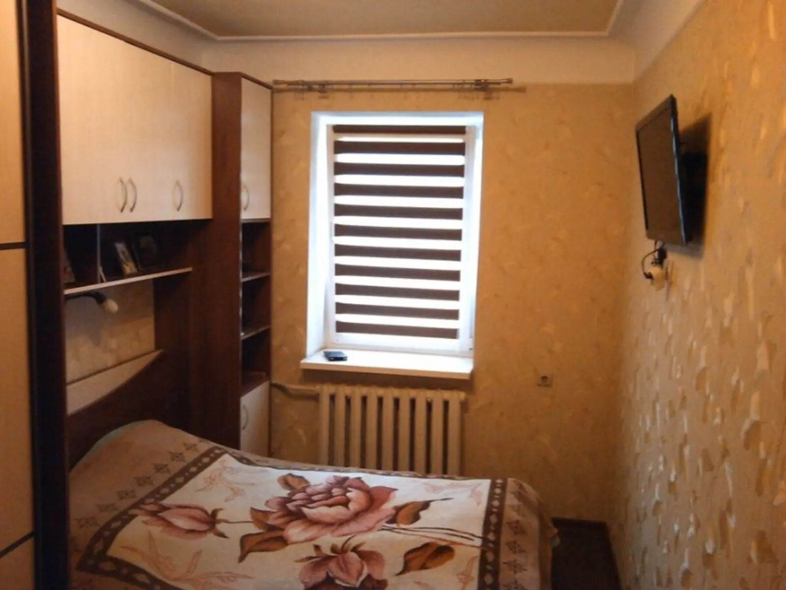 Фото Продаю 3 кімнатну квартиру, 54 кв. м, Марка Безручка вул. (Бабушкіна)  Київ, ціна: 63000 $, код 4218