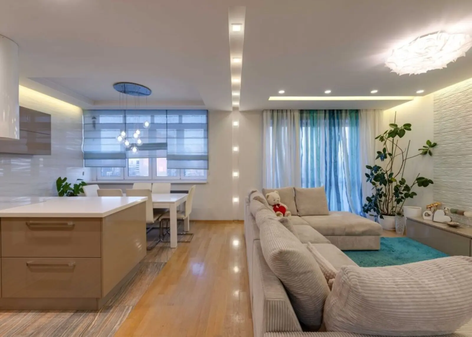 Фото Продаю 2 кімнатну квартиру, 80 кв. м, Борщагівська вул. 152а Київ, ціна: 175000 $, код 4220