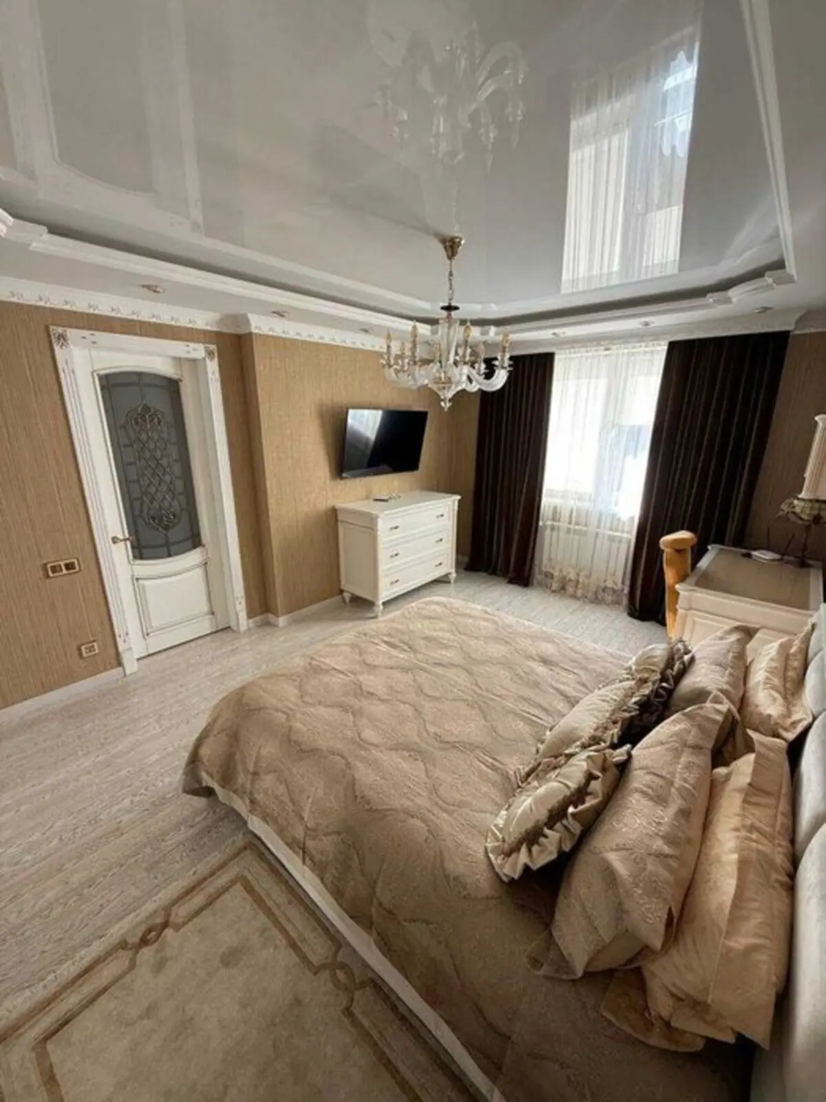 Фото Продаю 2 кімнатну квартиру, 91 кв. м, Деміївська вул. 13 Київ, ціна: 300000 $, код 4223