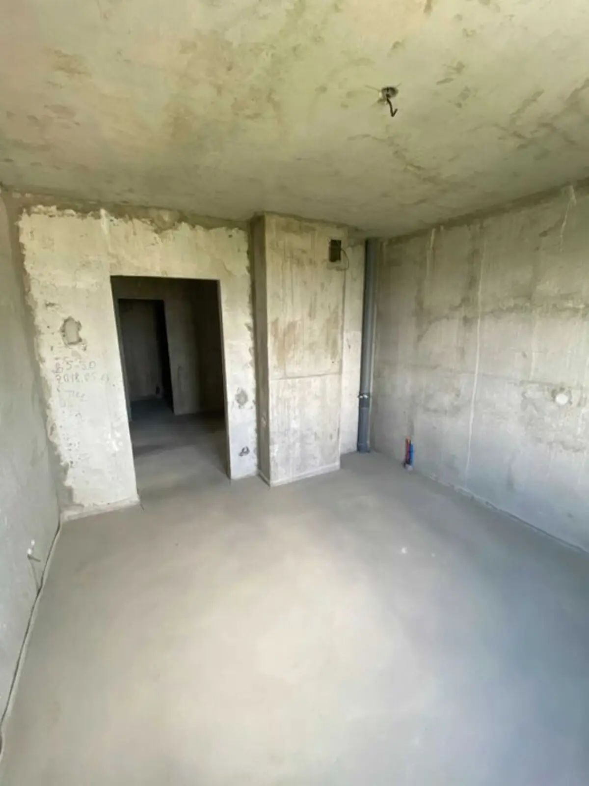 Фото Selling a 3-room apartment, 93 sq.m., Motornyi lane  Kyiv, price: 102000 $, code 4232