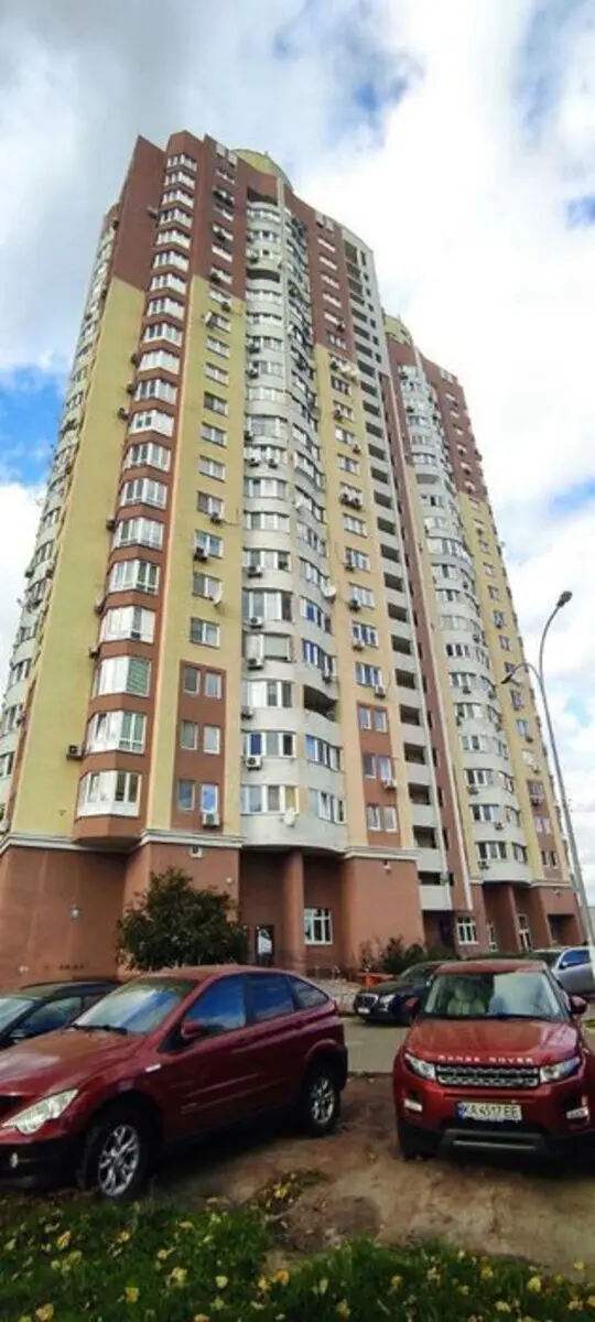 Фото Продаю 2 кімнатну квартиру, 86 кв. м, Науки просп. 69 Київ, ціна: 115000 $, код 4236