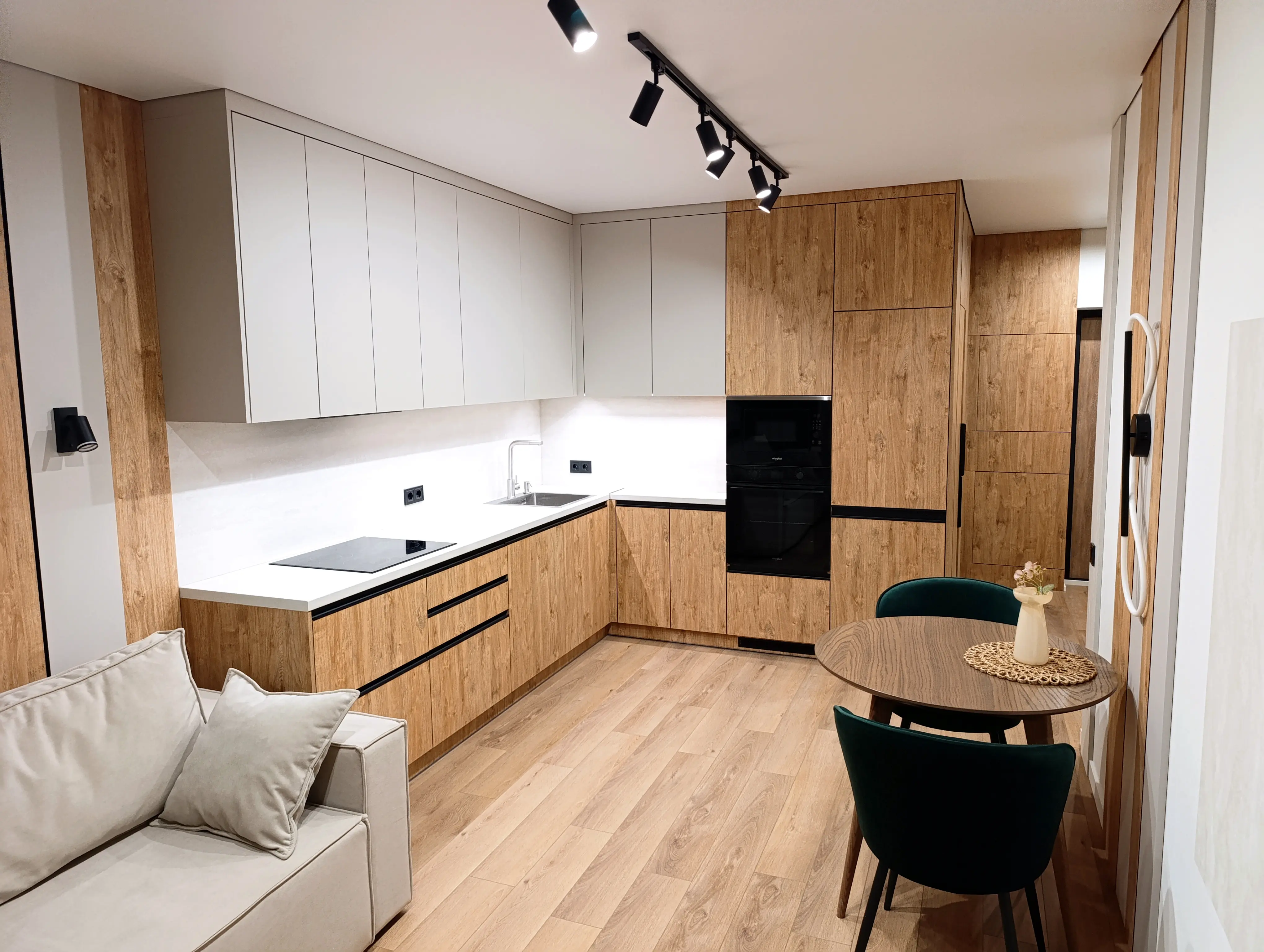 Фото Продаю 1-комнатную квартиру, 41.5 кв. м, Всеволода Змиенко ул.  Киев, цена: 115000 $, код 4240