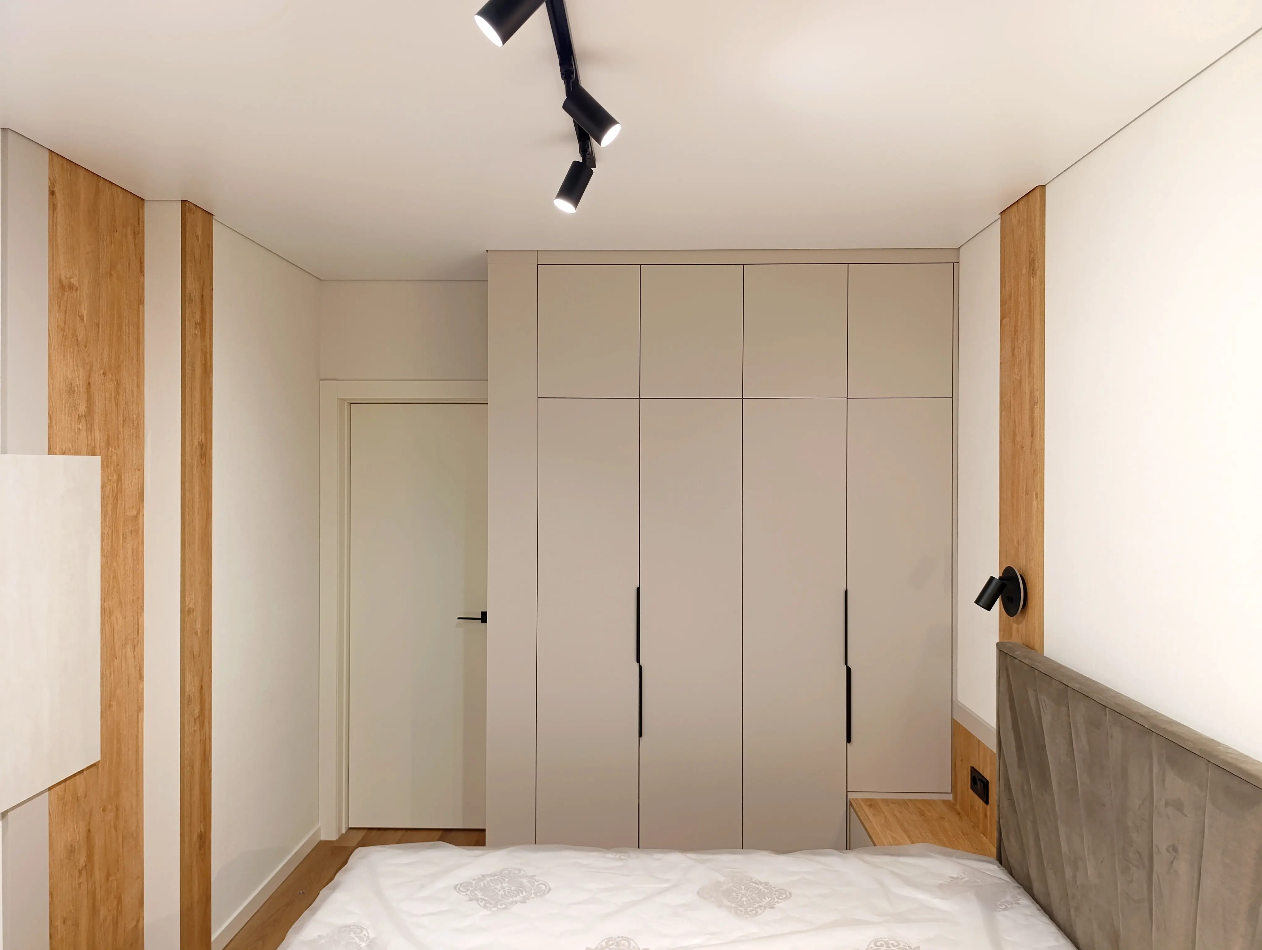 Фото Продаю 1-комнатную квартиру, 41.5 кв. м, Всеволода Змиенко ул.  Киев, цена: 115000 $, код 4240