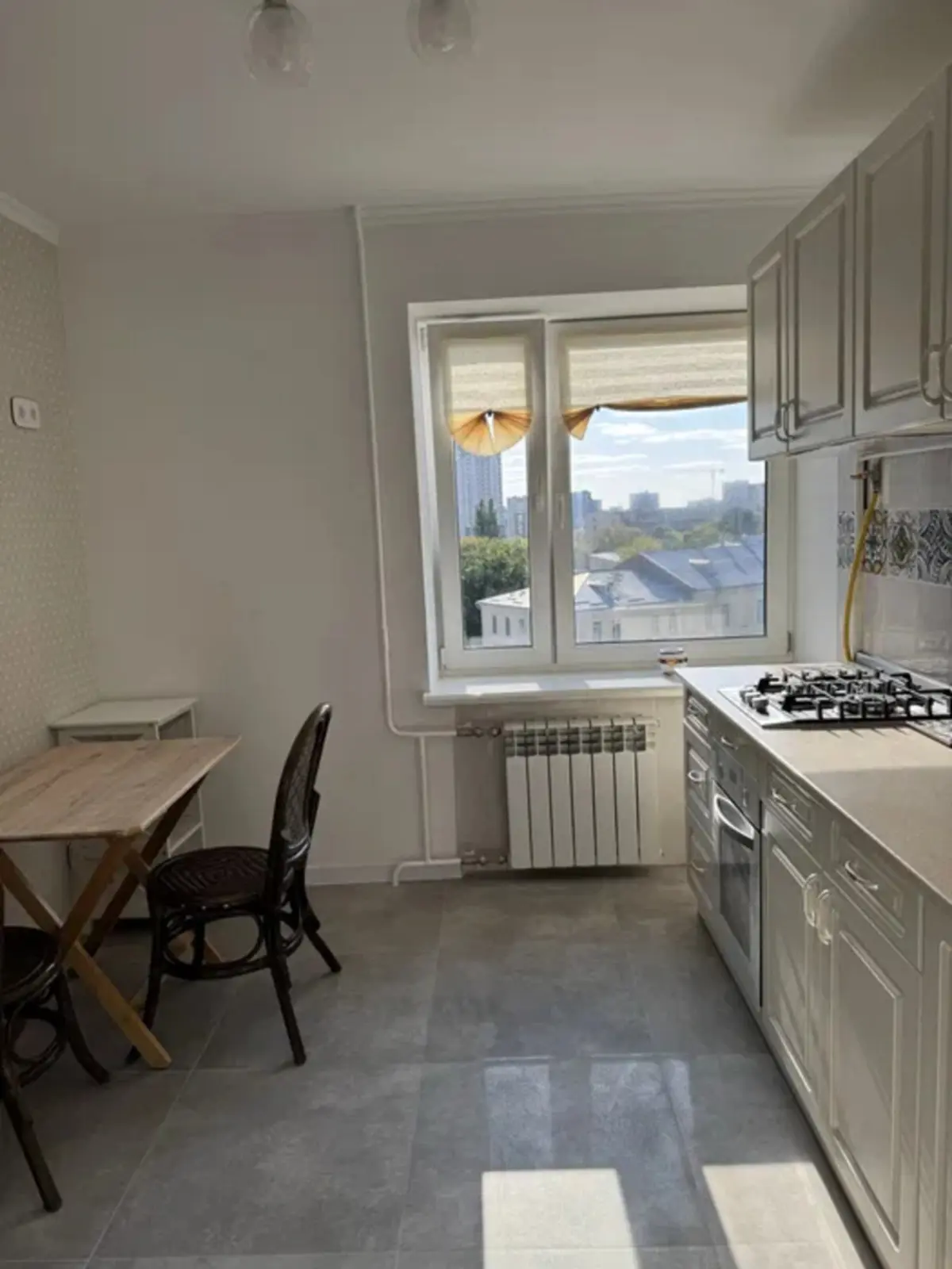 Фото Продаю 2 кімнатну квартиру, 54 кв. м, Лесі Українки бульв. 28а Київ, ціна: 133000 $, код 4242