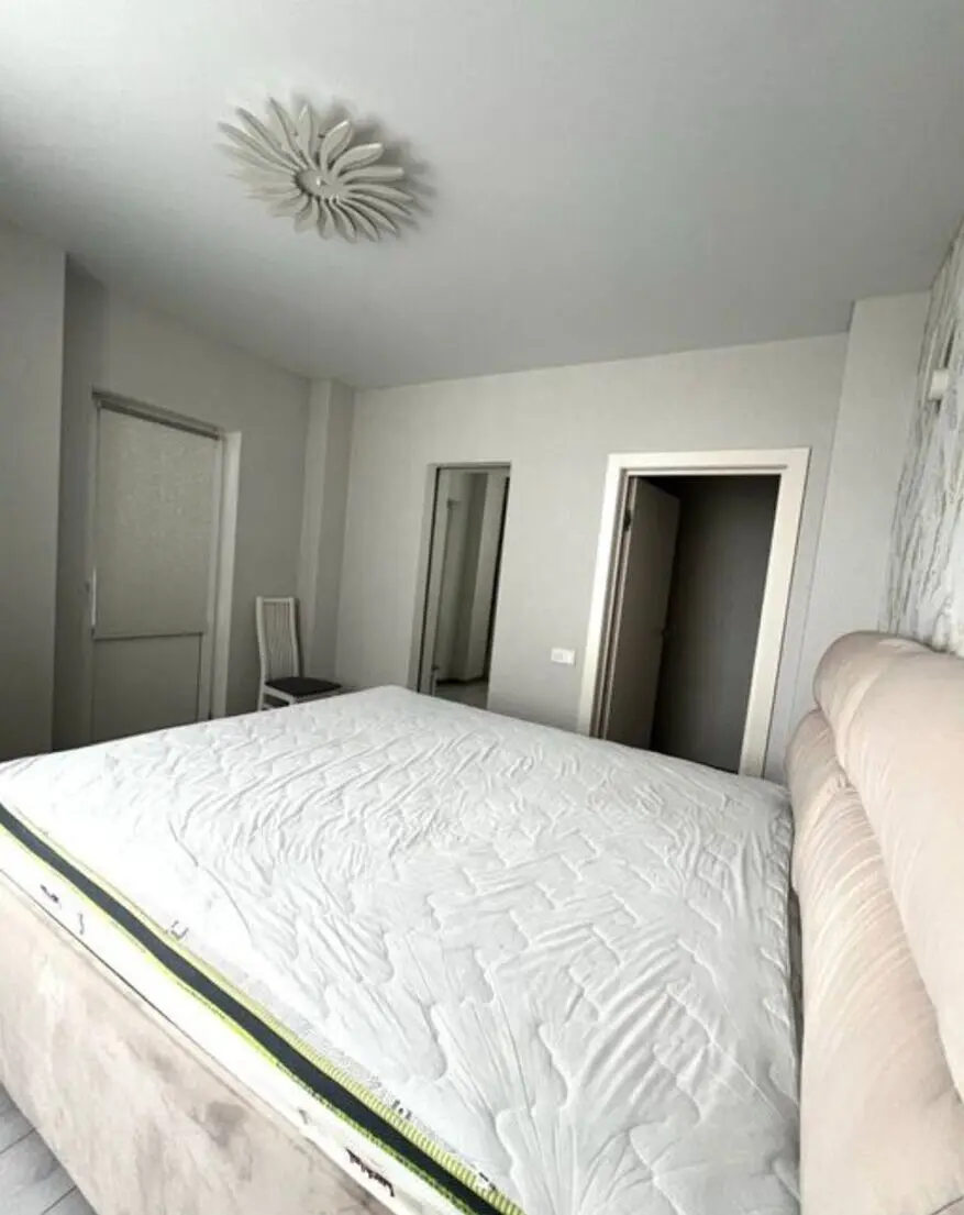 Фото Продаю 3-комнатную квартиру, 83 кв. м, Образования ул. 16 Киев, цена: 143000 $, код 4243