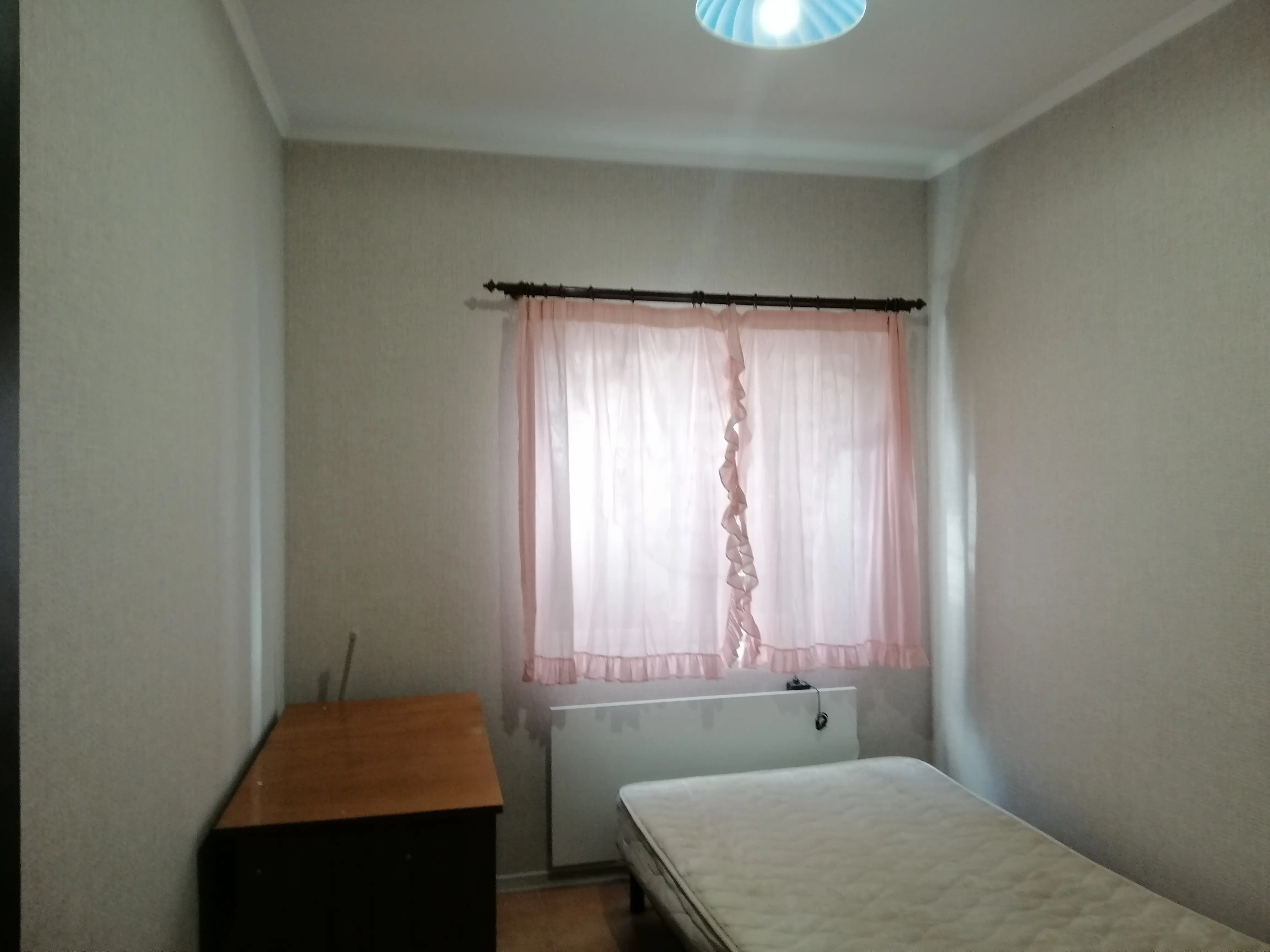 Фото Selling a 1-room apartment, 36 sq.m., Universytetska Street (Karla Marksa Street) 2е Irpin, price: 40000 $, code 4245