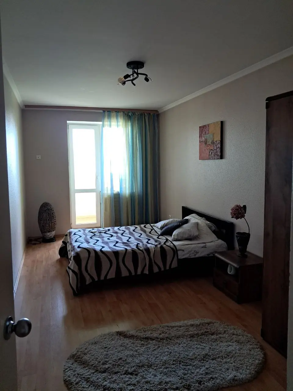 Фото Rent a 3-room apartment, Sichovykh Striltsiv Street (Artema Street) 59/65 Kyiv for long-term rent, price: 22000 UAH, code 4252