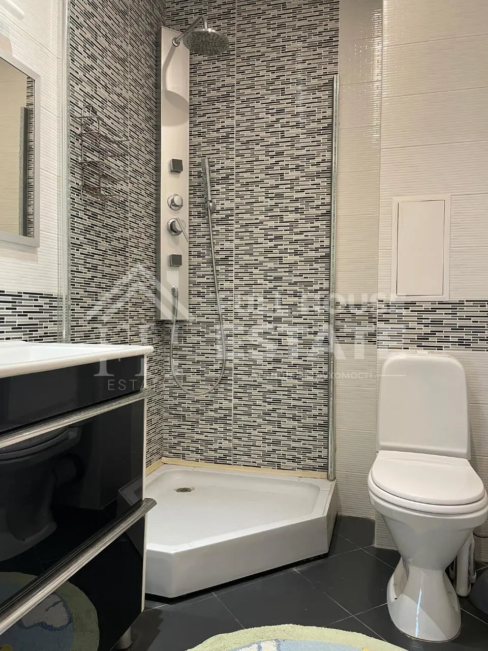 Фото Продаю 3 кімнатну квартиру, 82 кв. м, Януша Корчака вул. (Баумана) 25 Київ, ціна: 157500 $, код 4254