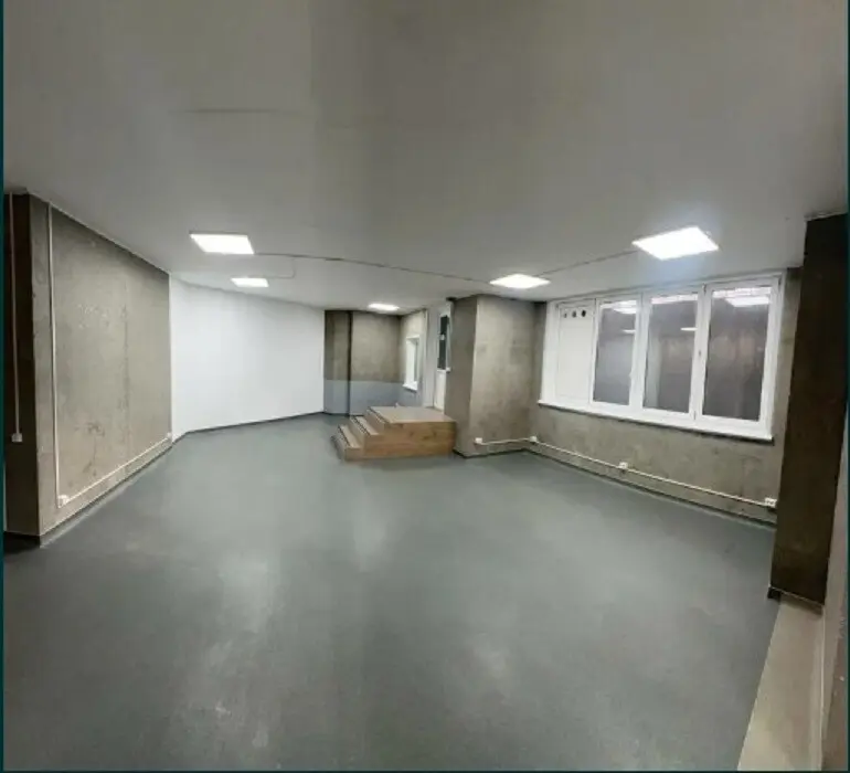 Фото Орендувати офіс, Срібнокільська вул. 1 Київ в довгострокову оренду, ціна: 22000 грн, код 4260