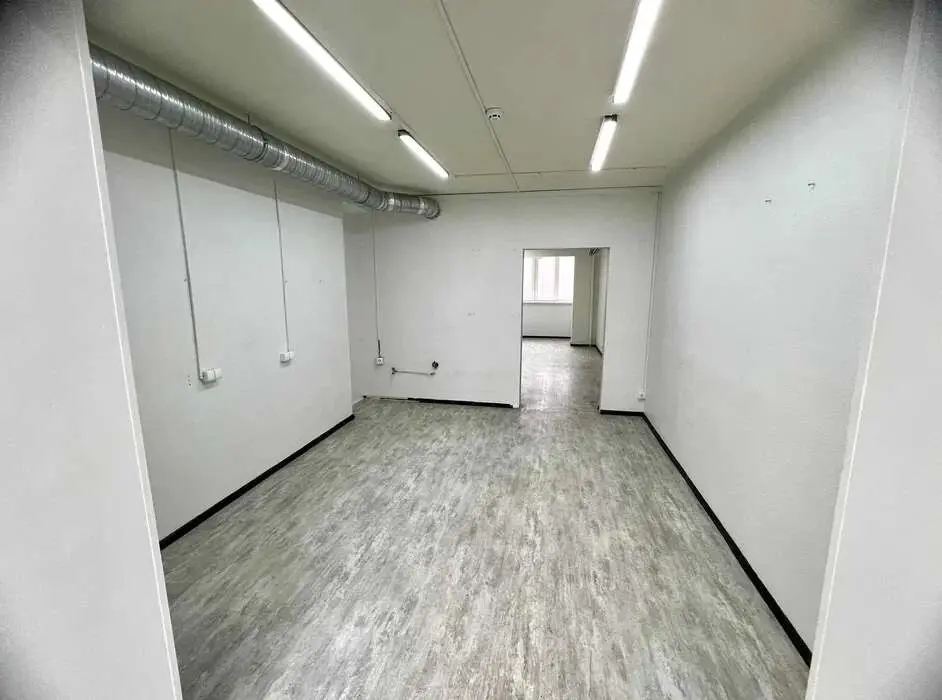 Фото Орендувати офіс, Княжий Затон вул. 12 Київ в довгострокову оренду, ціна: 37000 грн, код 4262