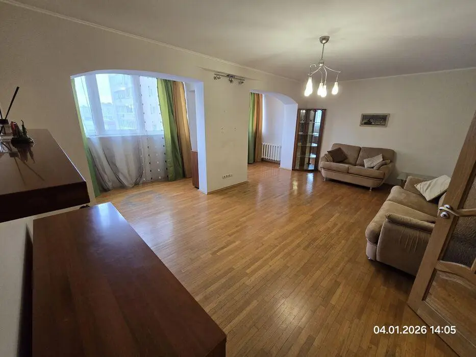 Фото Зняти 3 кімнатну квартиру, Бориса Гмирі вул. 9 Київ в довгострокову оренду, ціна: 25000 грн, код 4263