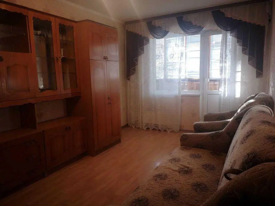 Фото Зняти 2 кімнатну квартиру, Харківське шосе 160 Київ в довгострокову оренду, ціна: 12500 грн, код 4265