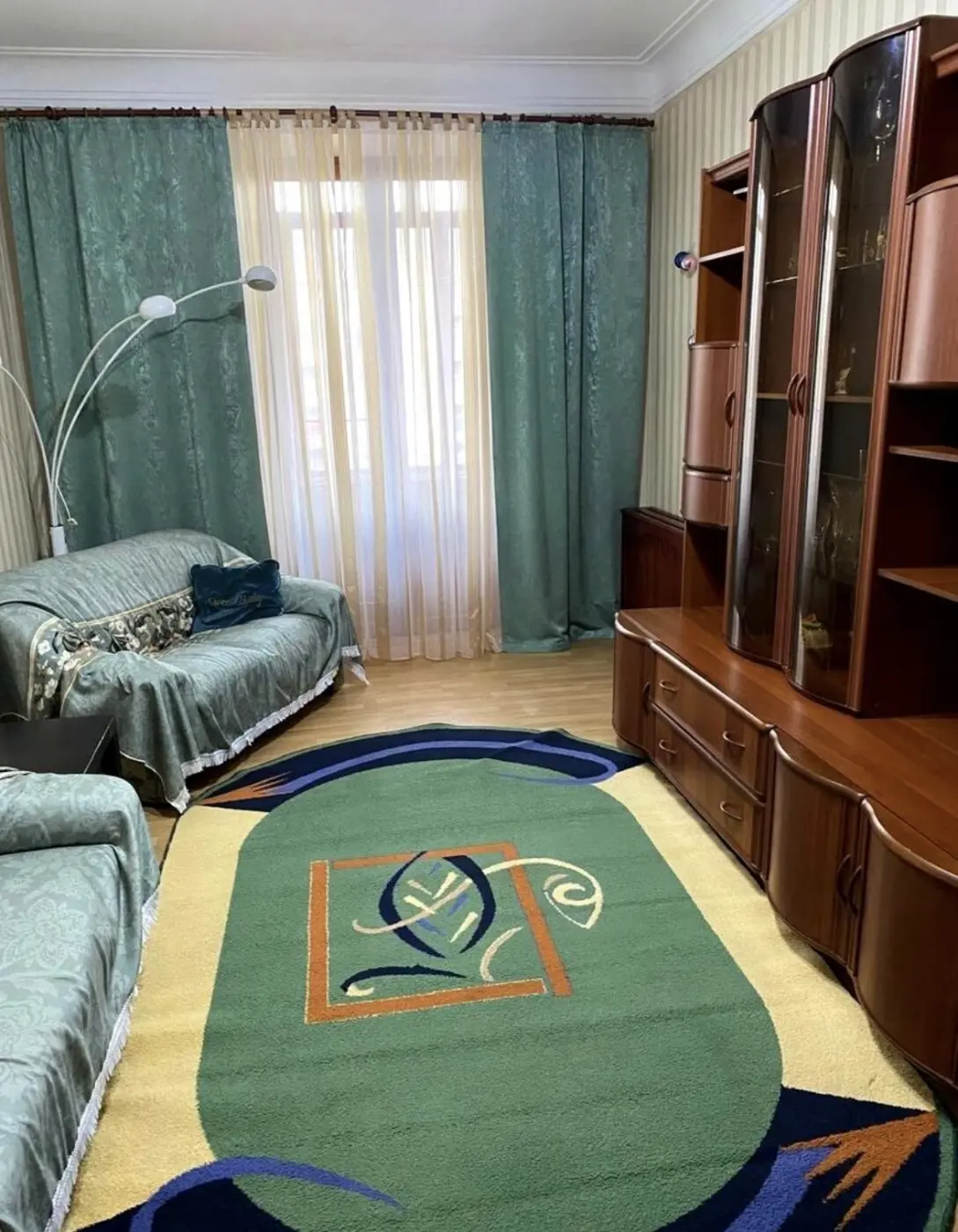 Фото Снять 3-комнатную квартиру, Ярослава Гашека бульв.  Киев в долгосрочную аренду, цена: 17000 грн, код 4267