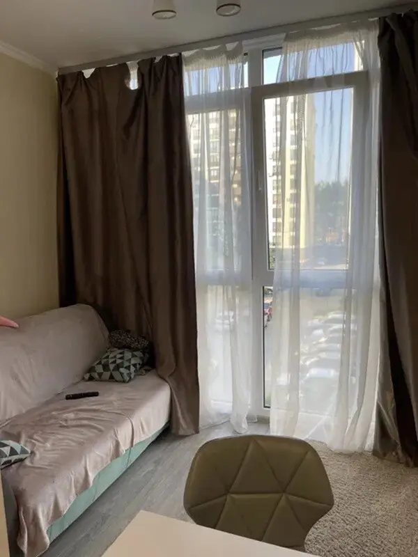 Фото Selling a 1-room apartment, 42 sq.m., Radystiv Street 34ж Kyiv, price: 75000 $, code 4268